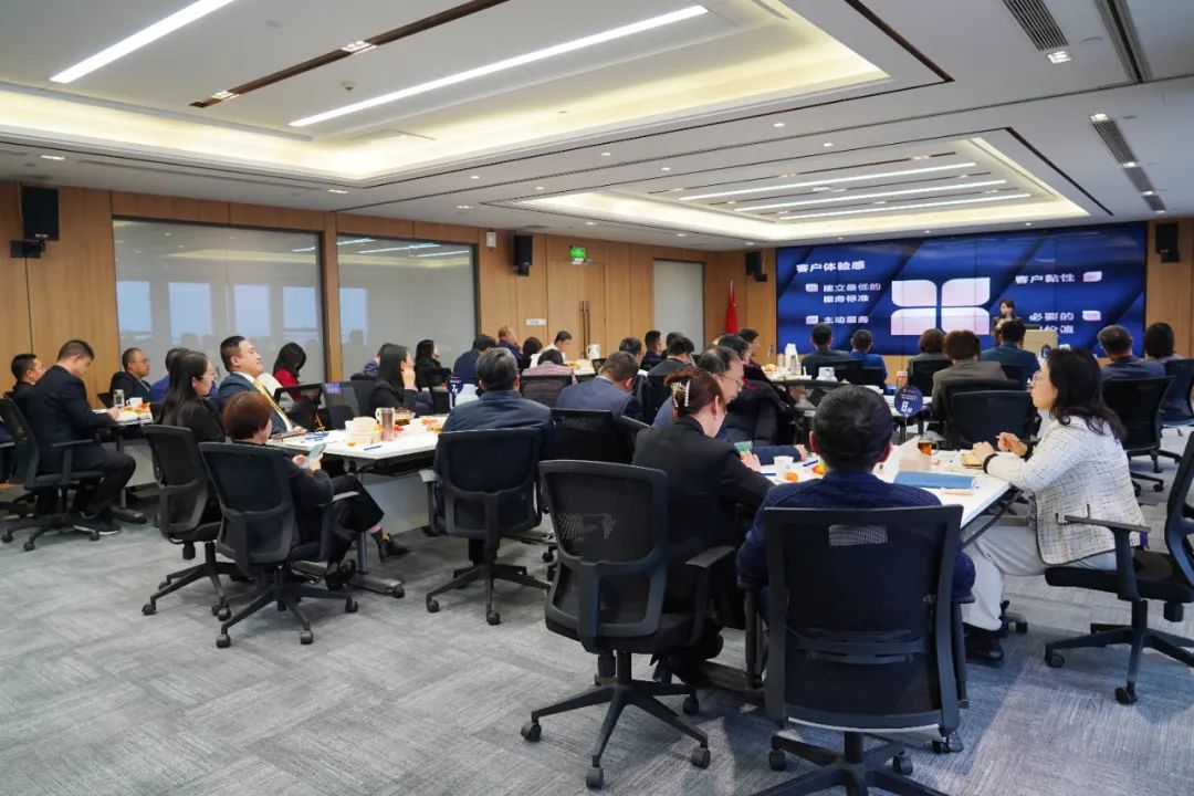 1740384484949291.jpg 640 (1).jpg