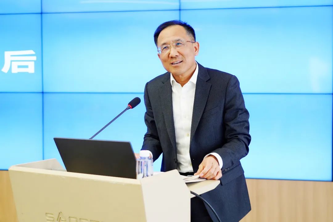 1746606153561183.jpg 640 (4).jpg